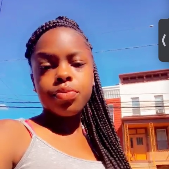 Meet your Posher, Jamiese - Picture 1 of 1